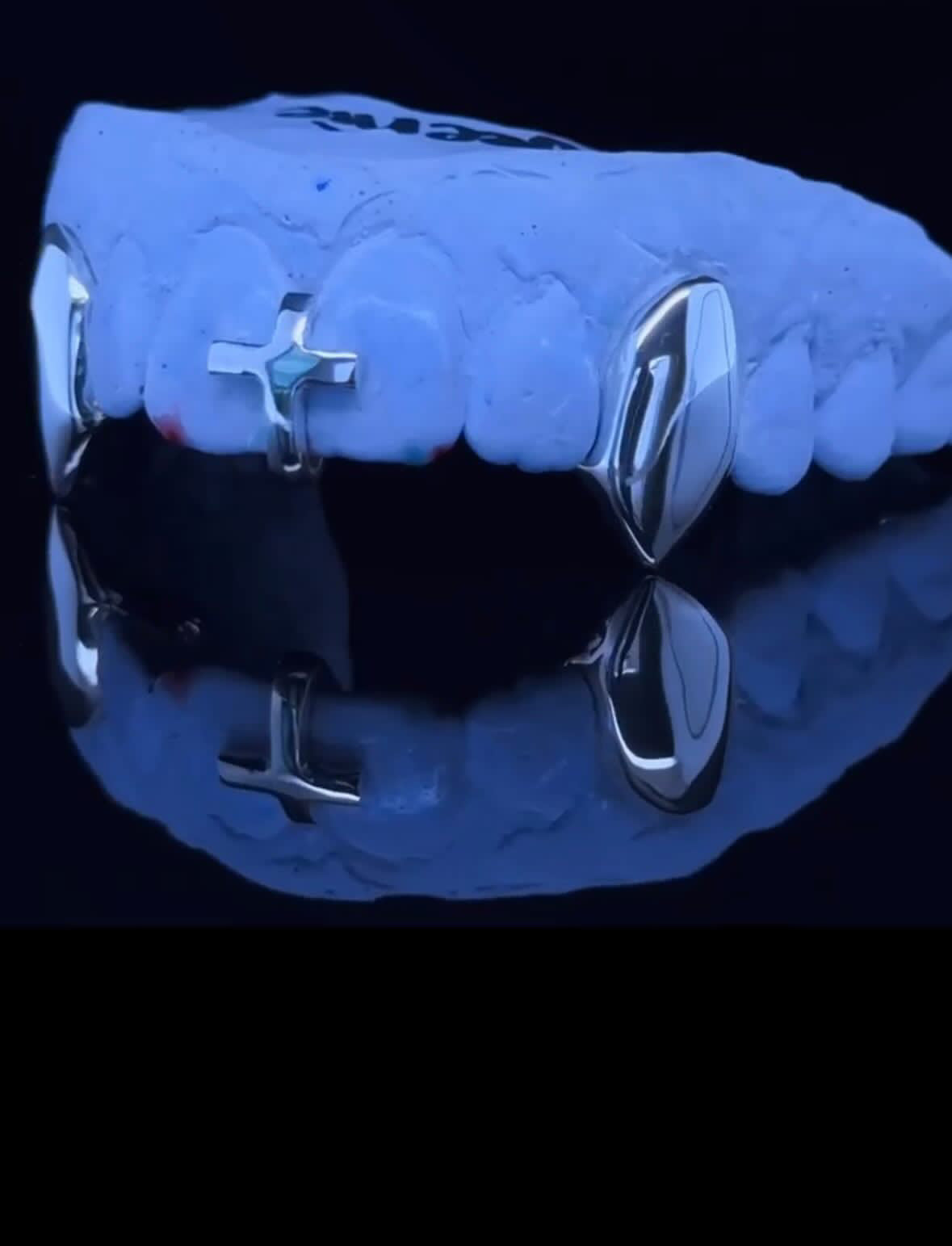 Silver Cross Fangs